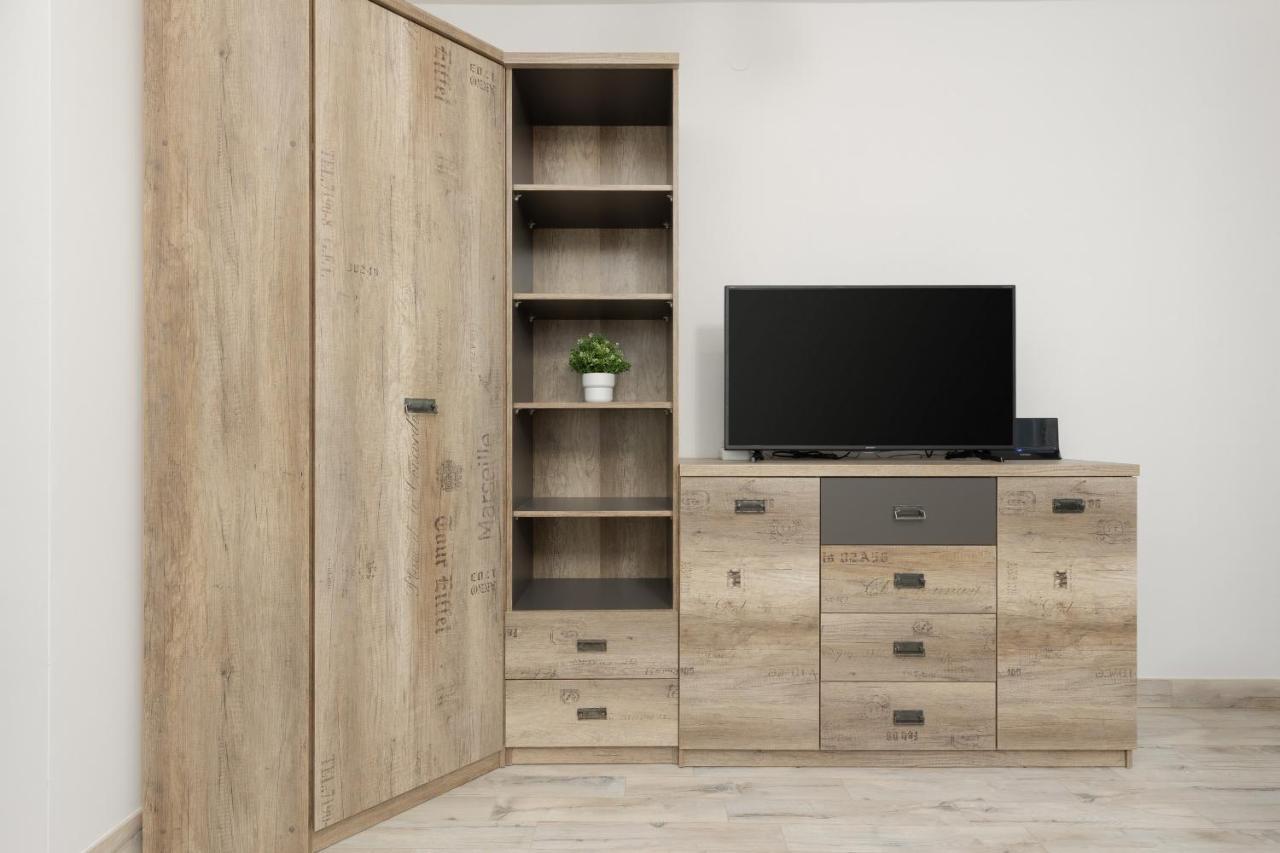 Studio Warsaw Wlochy 1 Sierpnia By Noclegi Renters エクステリア 写真