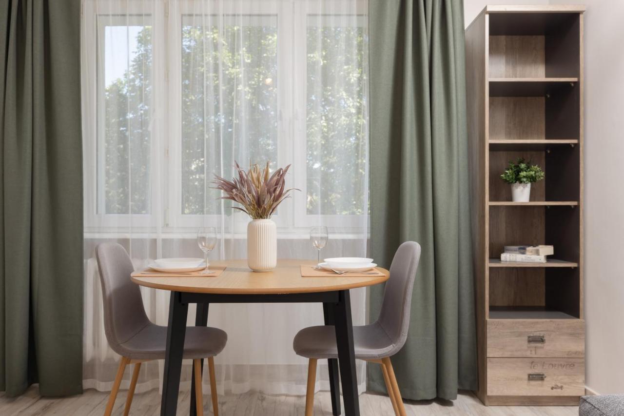 Studio Warsaw Wlochy 1 Sierpnia By Noclegi Renters エクステリア 写真