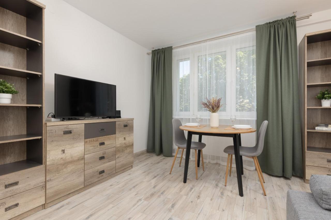 Studio Warsaw Wlochy 1 Sierpnia By Noclegi Renters エクステリア 写真